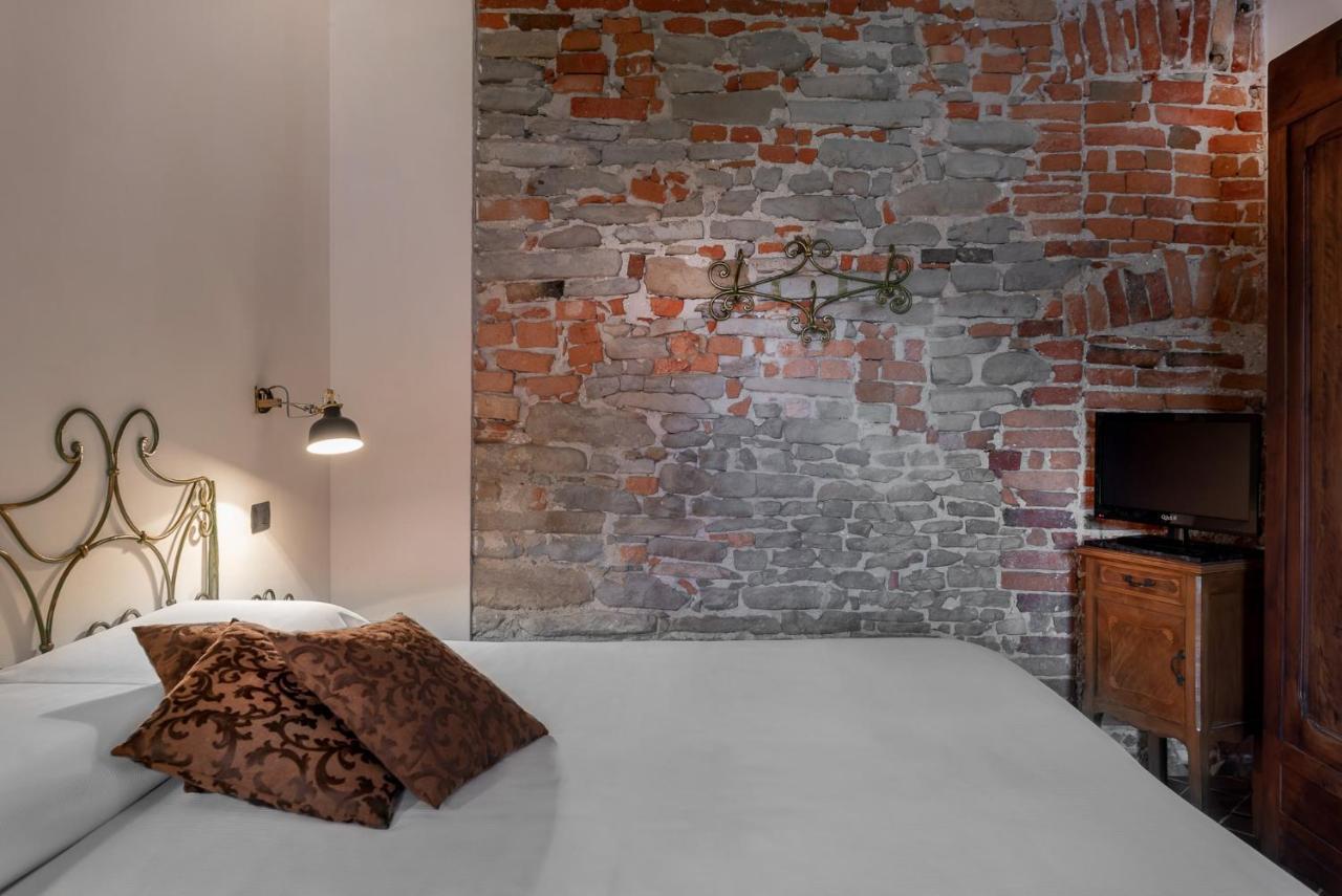 Agriturismo San Martino Clavesana Eksteriør bilde